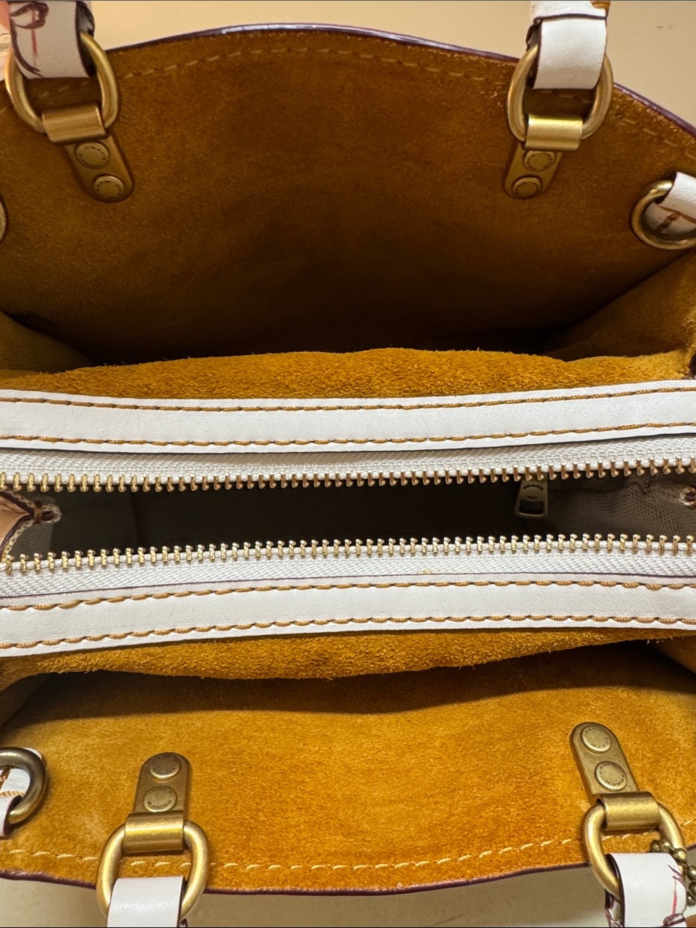 Coach floral leather satchel - Picture 9 of 12
